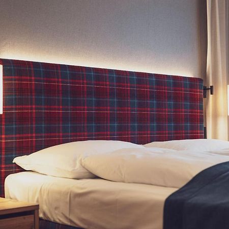 Mountain Plaza Hotel Davos Bagian luar foto