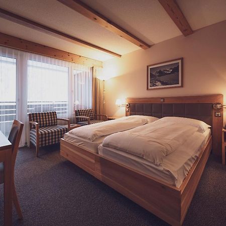 Mountain Plaza Hotel Davos Bagian luar foto