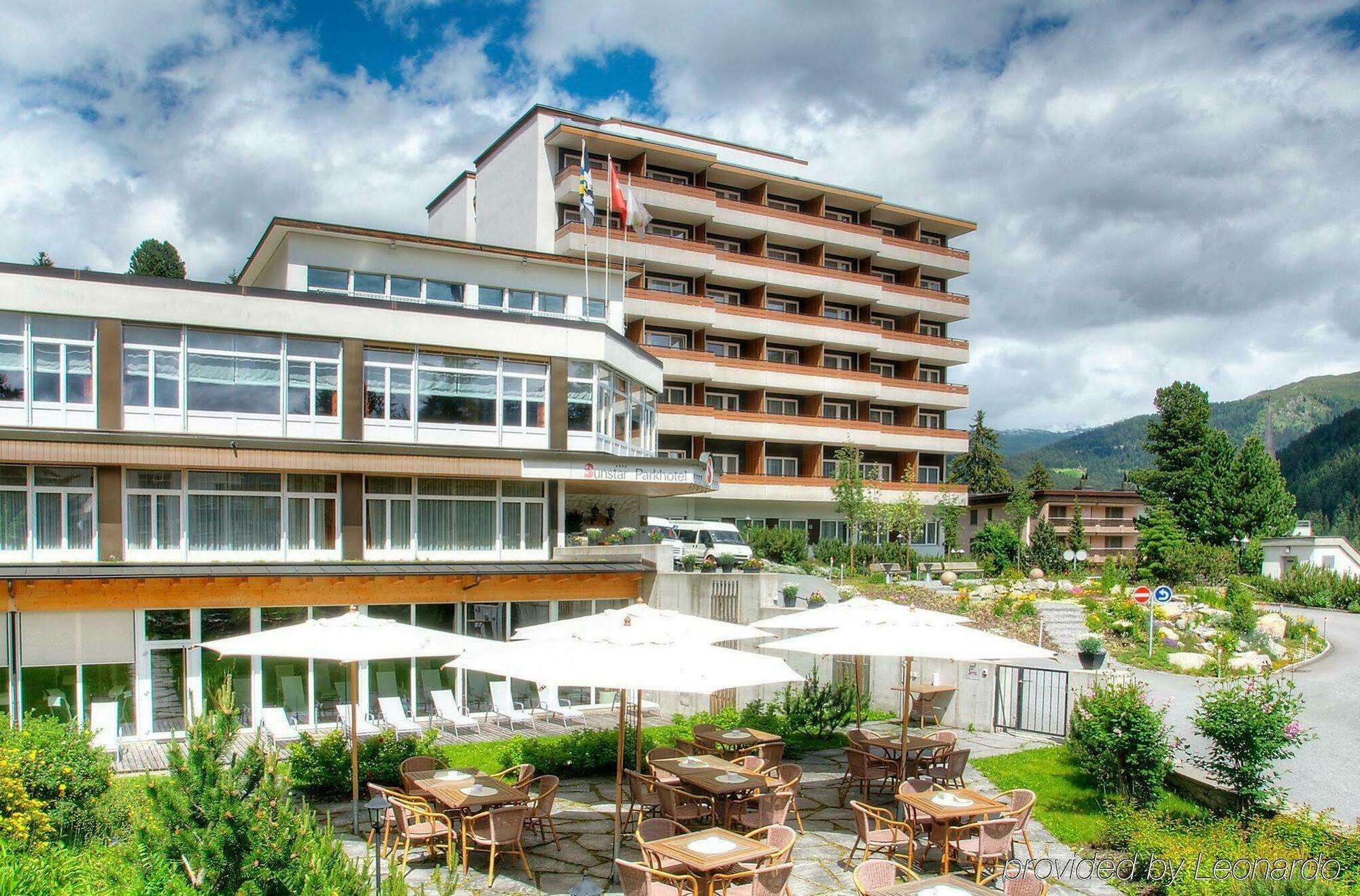 Mountain Plaza Hotel Davos Bagian luar foto